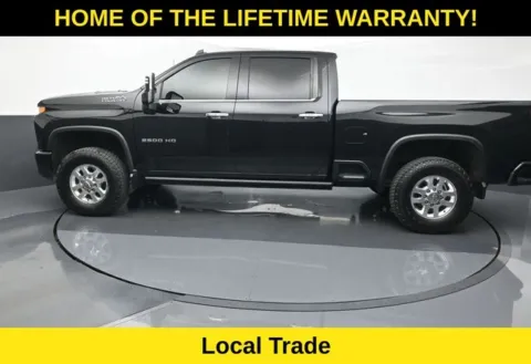 More photos of 2022 Chevrolet Silverado 2500HD High Country at Schrier Automotive Inc, NE