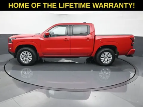 More photos of 2022 Nissan Frontier SV at Schrier Automotive Inc, NE