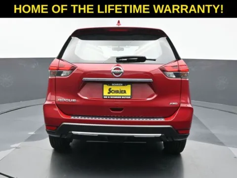 More photos of 2017 Nissan Rogue S at Schrier Automotive Inc, NE