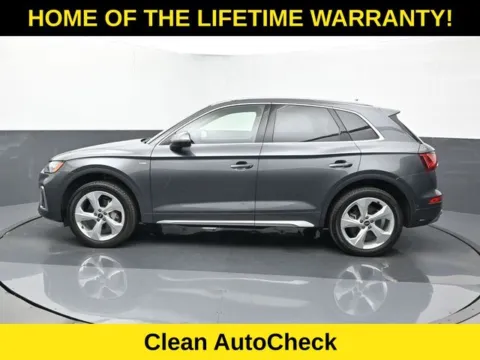 More photos of 2023 Audi Q5 45 S line Prestige at Schrier Automotive Inc, NE