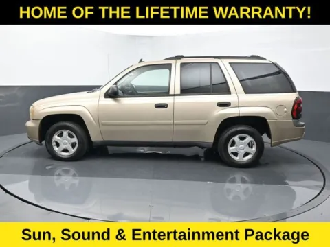 More photos of 2006 Chevrolet TrailBlazer LS at Schrier Automotive Inc, NE