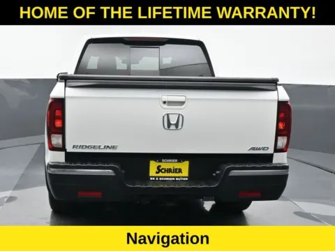 More photos of 2020 Honda Ridgeline RTL-E at Schrier Automotive Inc, NE