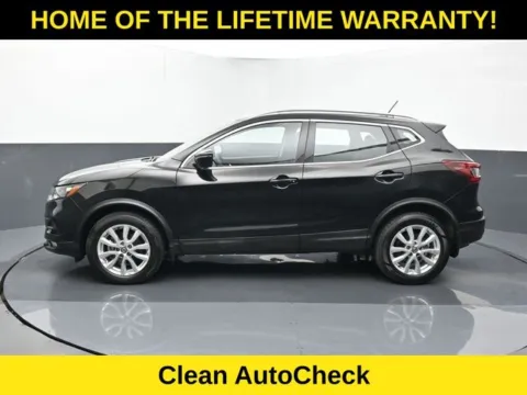 More photos of 2022 Nissan Rogue Sport SV at Schrier Automotive Inc, NE