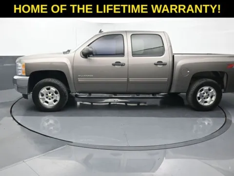 More photos of 2013 Chevrolet Silverado 1500 LT at Schrier Automotive Inc, NE