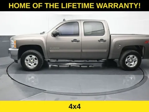More photos of 2013 Chevrolet Silverado 1500 LT at Schrier Automotive Inc, NE