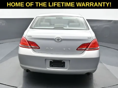 More photos of 2007 Toyota Avalon XLS at Schrier Automotive Inc, NE