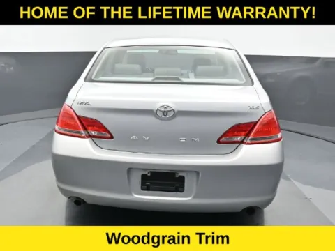 More photos of 2007 Toyota Avalon XLS at Schrier Automotive Inc, NE