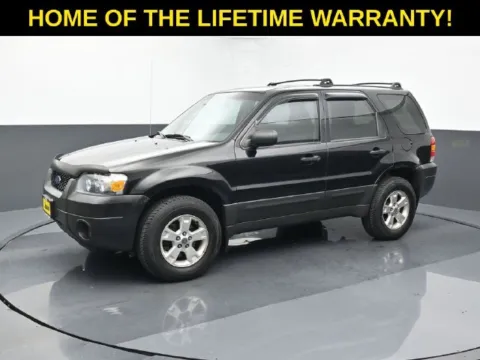 Photos of 2005 Ford Escape XLT for sale in Omaha, NE at Schrier Automotive Inc
