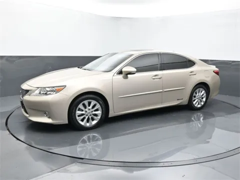 Photos of 2015 Lexus ES 300h for sale in Omaha, NE at Schrier Automotive Inc