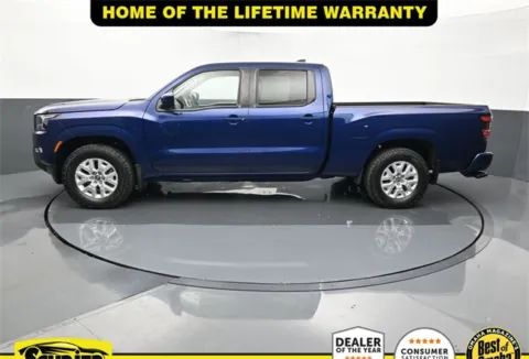 More photos of 2022 Nissan Frontier SV at Schrier Automotive Inc, NE