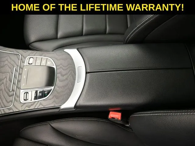 2022 Mercedes-Benz GLC GLC300 - Photo 33