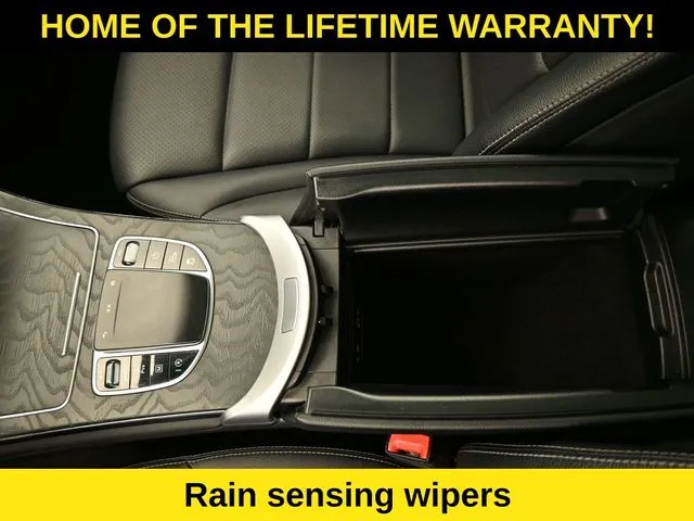 2022 Mercedes-Benz GLC GLC300 - Photo 32