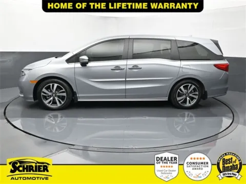 More photos of 2021 Honda Odyssey Touring at Schrier Automotive Inc, NE