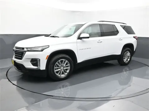 Photos of 2023 Chevrolet Traverse LT for sale in Omaha, NE at Schrier Automotive Inc