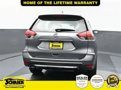 More photos of 2020 Nissan Rogue S at Schrier Automotive Inc, NE