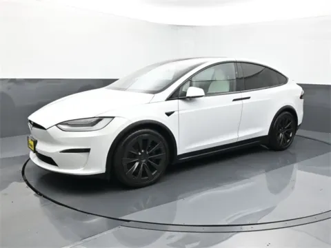 Photos of 2022 Tesla Model X Plaid for sale in Omaha, NE at Schrier Automotive Inc