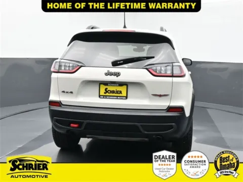 More photos of 2019 Jeep Cherokee Trailhawk at Schrier Automotive Inc, NE