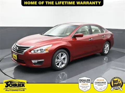 Red 2014 Nissan Altima 2.5 SV for sale in Omaha, NE