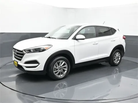 Photos of 2016 Hyundai Tucson SE for sale in Omaha, NE at Schrier Automotive Inc