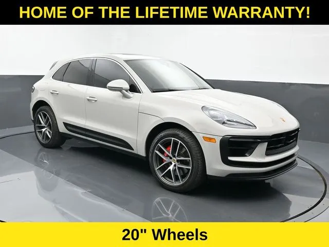 2023 Porsche Macan S - Photo 8