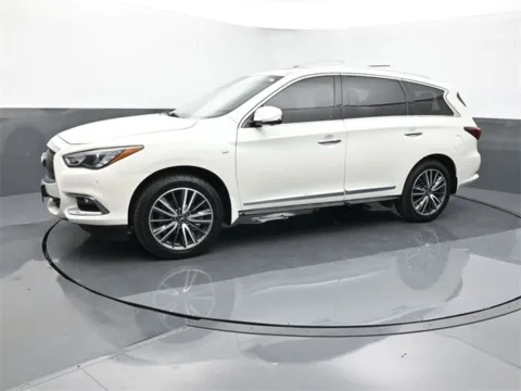 Photos of 2020 INFINITI QX60 LUXE for sale in Omaha, NE at Schrier Automotive Inc