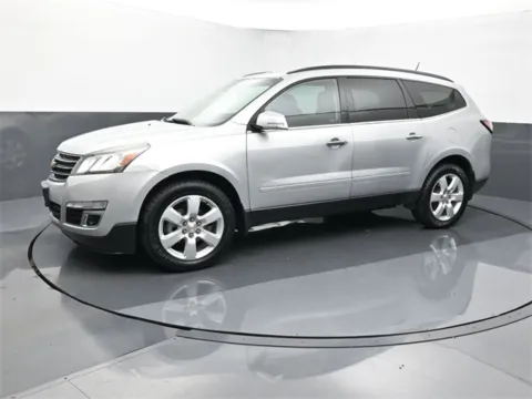 Photos of 2017 Chevrolet Traverse LT for sale in Omaha, NE at Schrier Automotive Inc