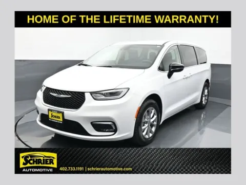 White 2024 Chrysler Pacifica Touring L for sale in Omaha, NE