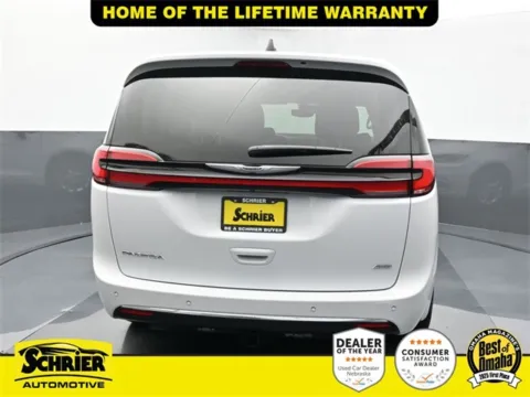 More photos of 2024 Chrysler Pacifica Touring L at Schrier Automotive Inc, NE