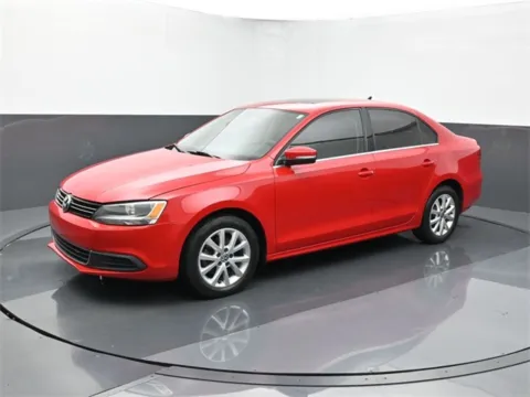 Photos of 2013 Volkswagen Jetta 2.5L SE for sale in Omaha, NE at Schrier Automotive Inc