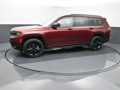 Another view of 2021 Jeep Grand Cherokee L Altitude for sale in Omaha, NE at Schrier Automotive Inc