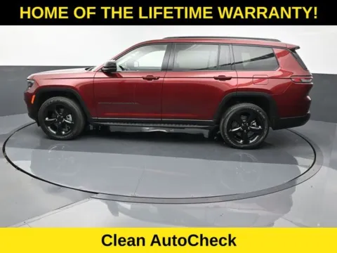 More photos of 2021 Jeep Grand Cherokee L Altitude at Schrier Automotive Inc, NE