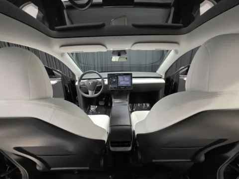 Another view of 2023 Tesla Model Y Long Range for sale in New Albany, IN at HyperCars