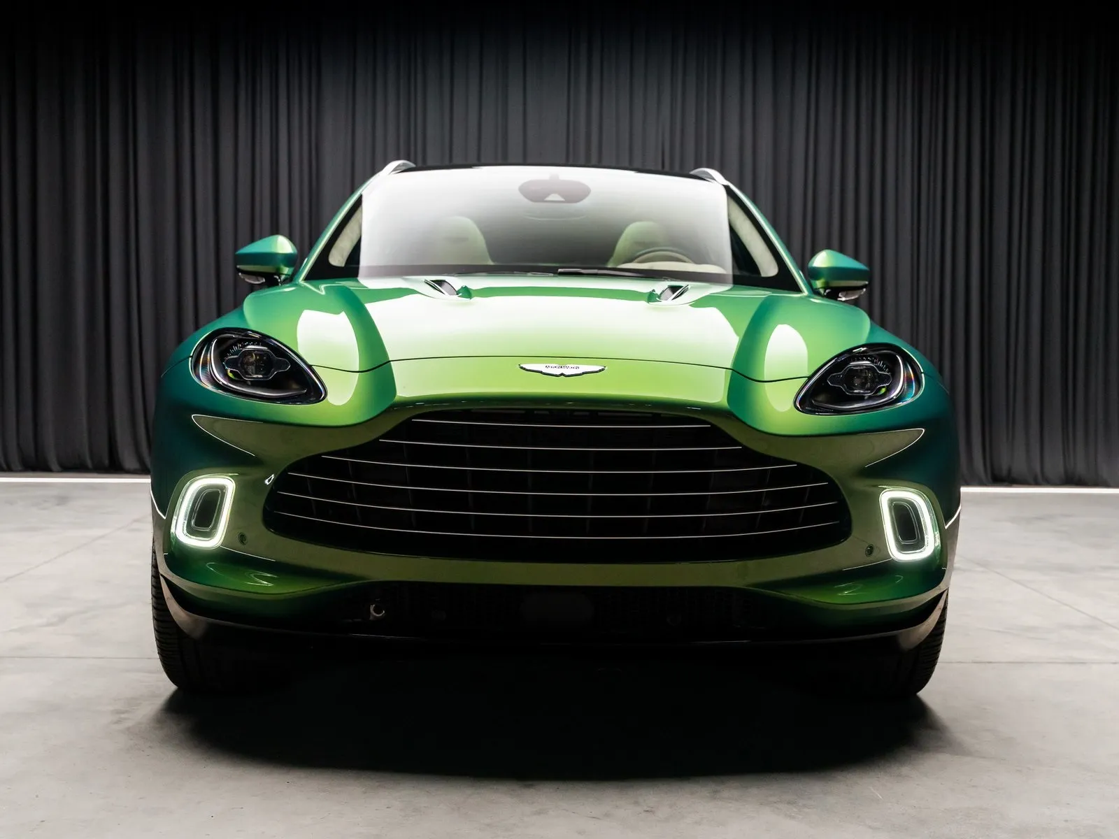 Photos of 2021 Aston Martin DBX for sale in New Albany, IN at HyperCars