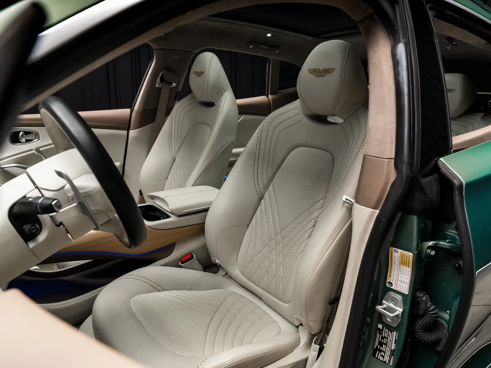 More photos of 2021 Aston Martin DBX at HyperCars, IN