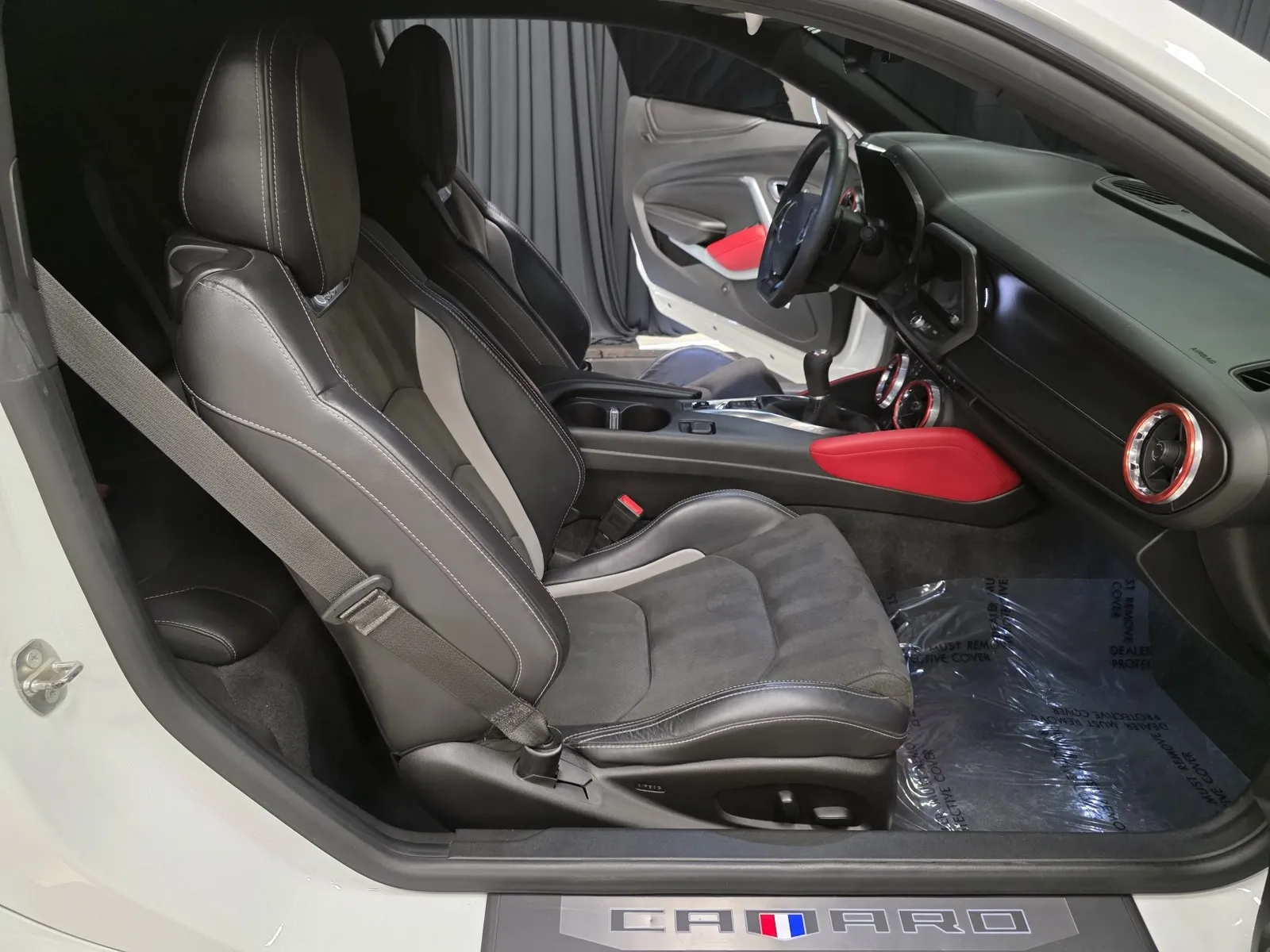 Photos of 2018 Chevrolet Camaro SS for sale in New Albany, IN at HyperCars