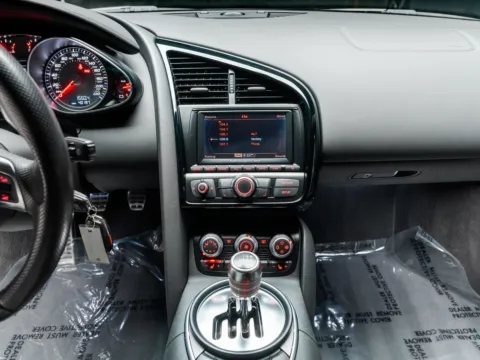 More photos of 2011 Audi R8 4.2 at HyperCars, IN