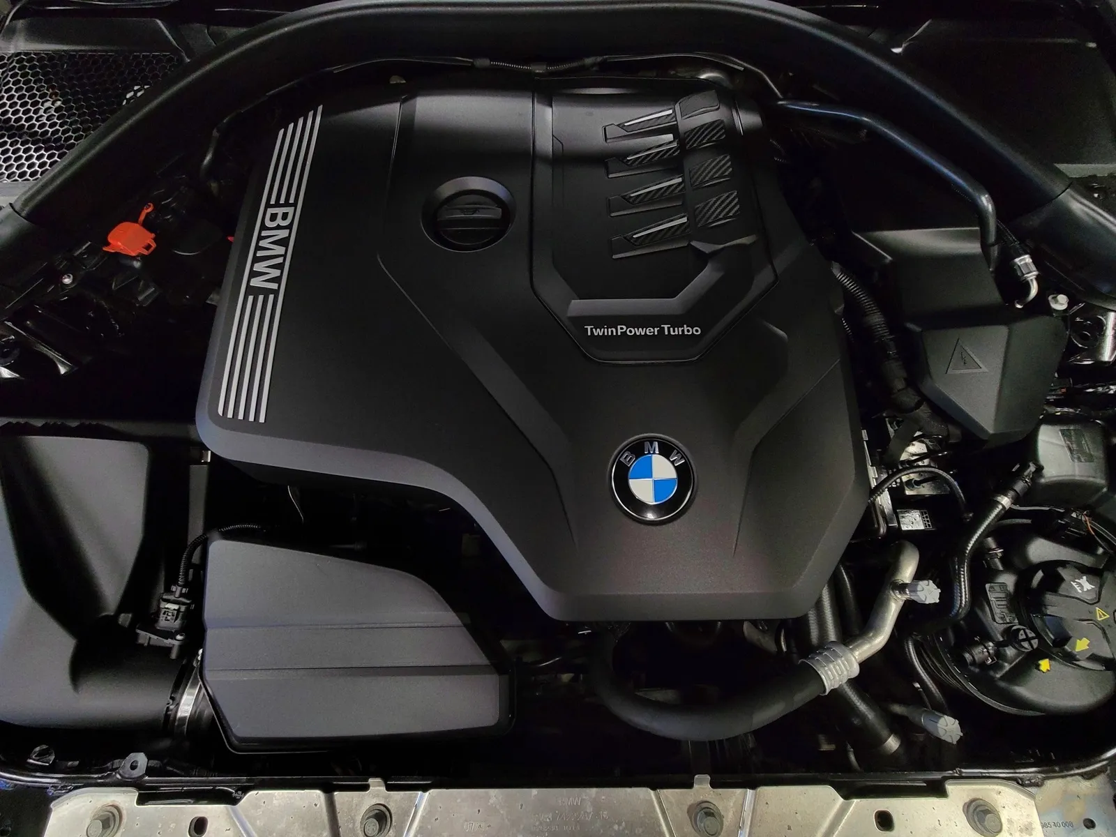 Another view of 2019 BMW 3 Series 330i xDrive for sale in New Albany, IN at HyperCars