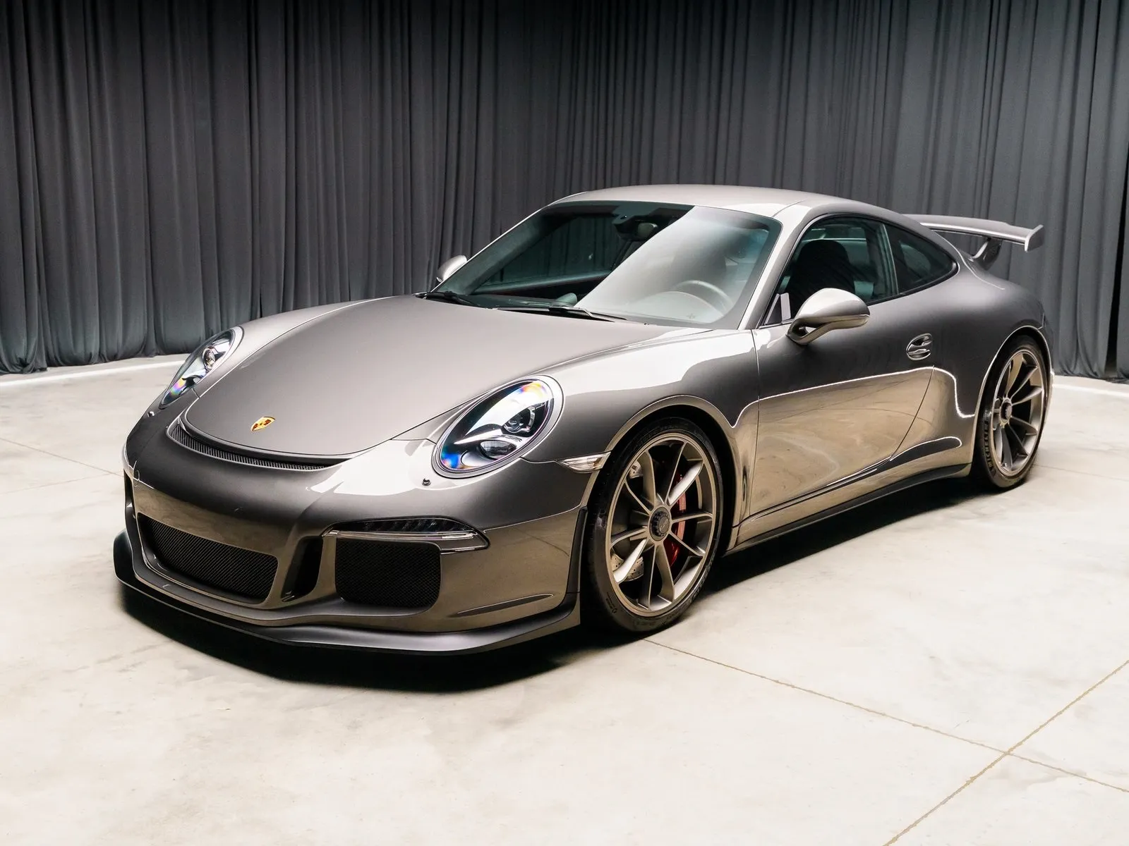 Photos of 2014 Porsche 911 GT3 for sale in New Albany, IN at HyperCars