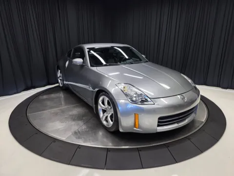 More photos of 2006 Nissan 350Z Touring at HyperCars, IN