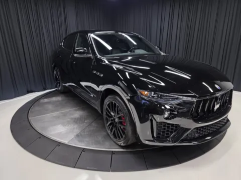 More photos of 2020 Maserati Levante GranSport at HyperCars, IN
