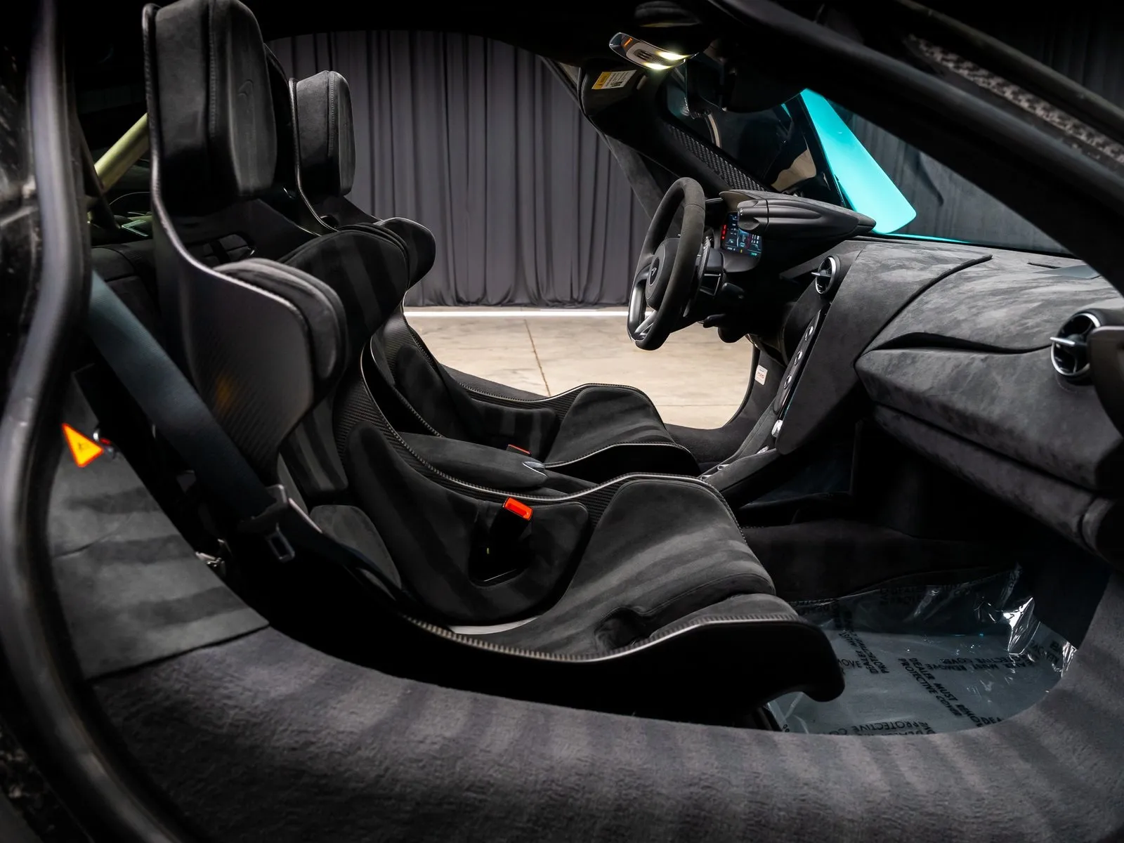 Photos of 2024 McLaren 750S for sale in New Albany, IN at HyperCars