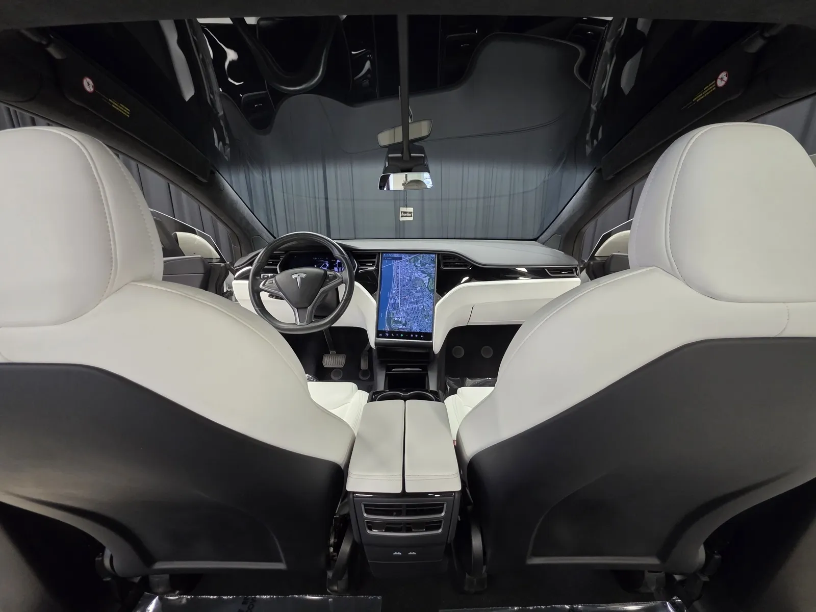 Another view of 2020 Tesla Model X Long Range for sale in New Albany, IN at HyperCars