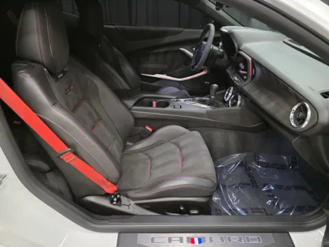 Another view of 2019 Chevrolet Camaro ZL1 for sale in New Albany, IN at HyperCars