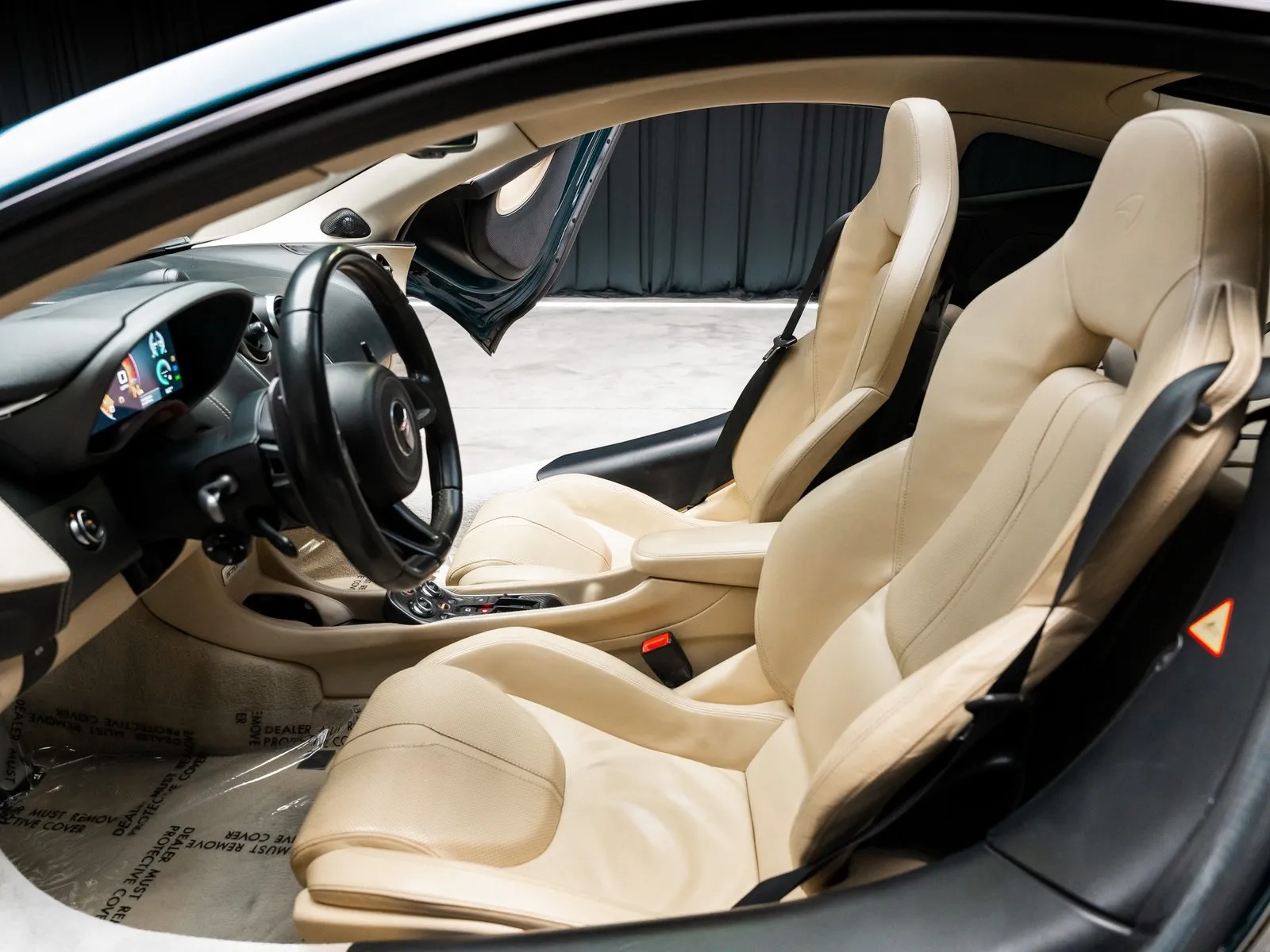 More photos of 2017 McLaren 570GT at HyperCars, IN