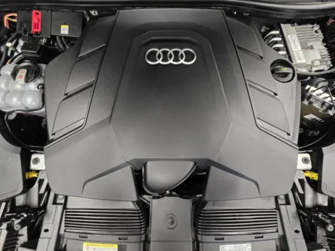 More photos of 2021 Audi Q8 55 Premium Plus at HyperCars, IN