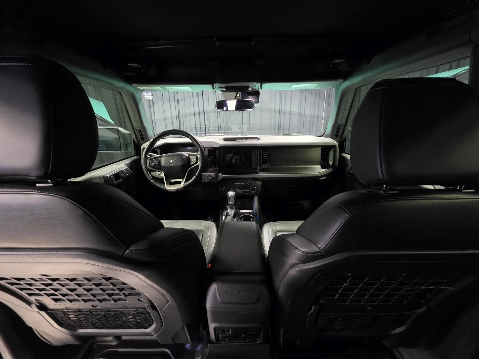 Photos of 2021 Ford Bronco Black Diamond for sale in New Albany, IN at HyperCars