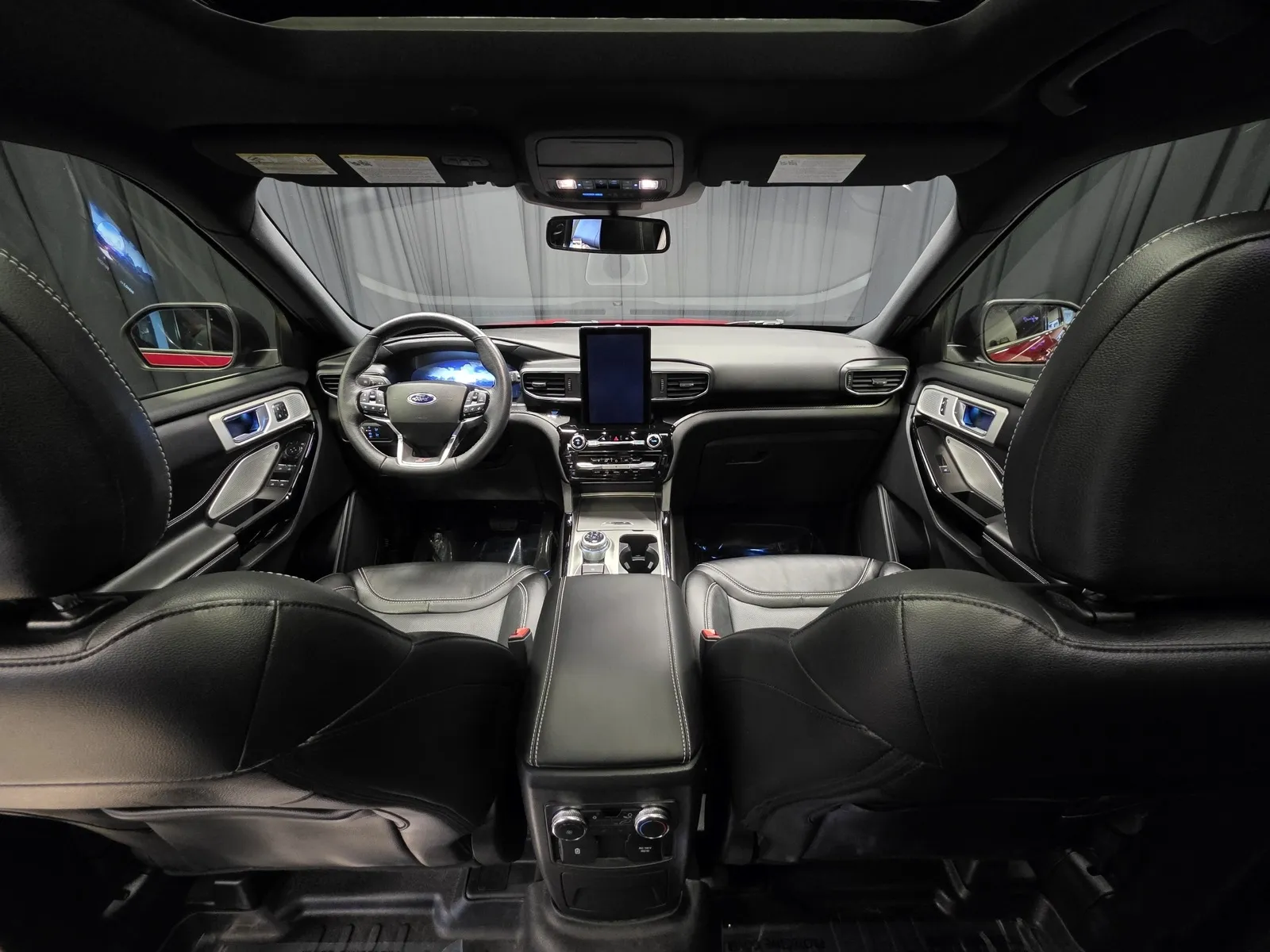 Photos of 2022 Ford Explorer ST for sale in New Albany, IN at HyperCars