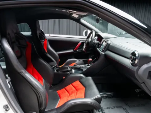 More photos of 2020 Nissan GT-R Premium at HyperCars, IN