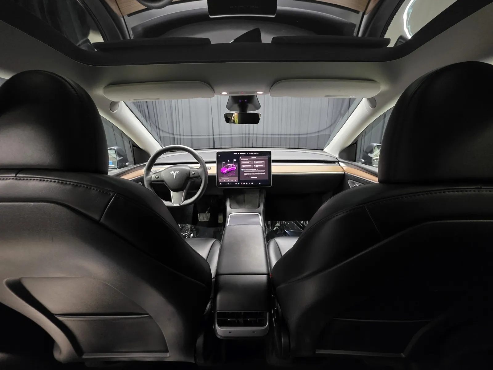 Photos of 2023 Tesla Model Y Long Range for sale in New Albany, IN at HyperCars