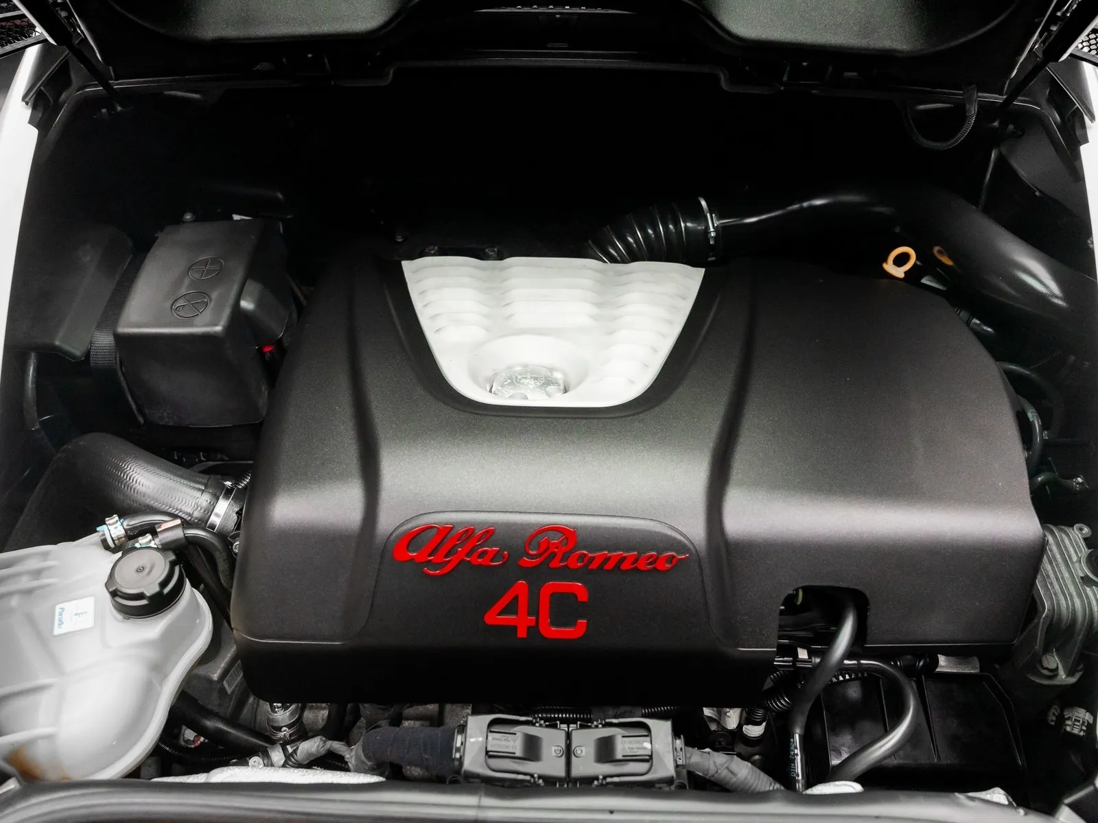 Photos of 2015 Alfa Romeo 4C for sale in New Albany, IN at HyperCars